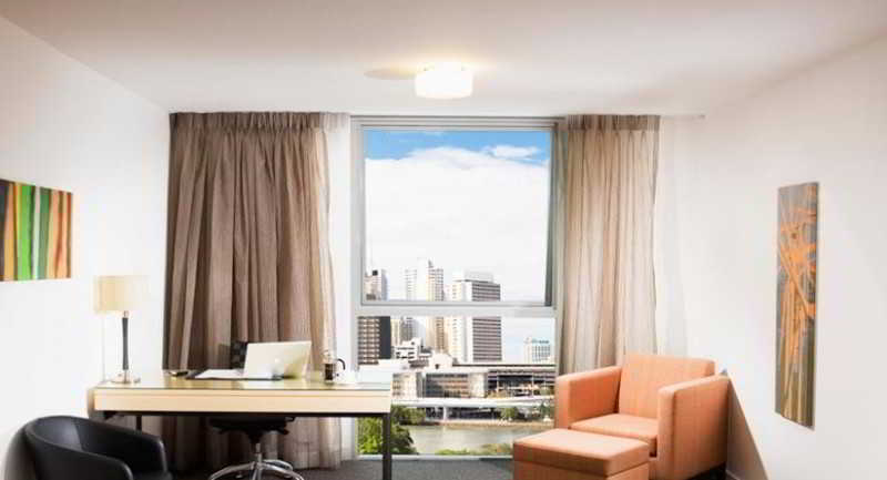 Mantra Southbank Aparthotel 4*