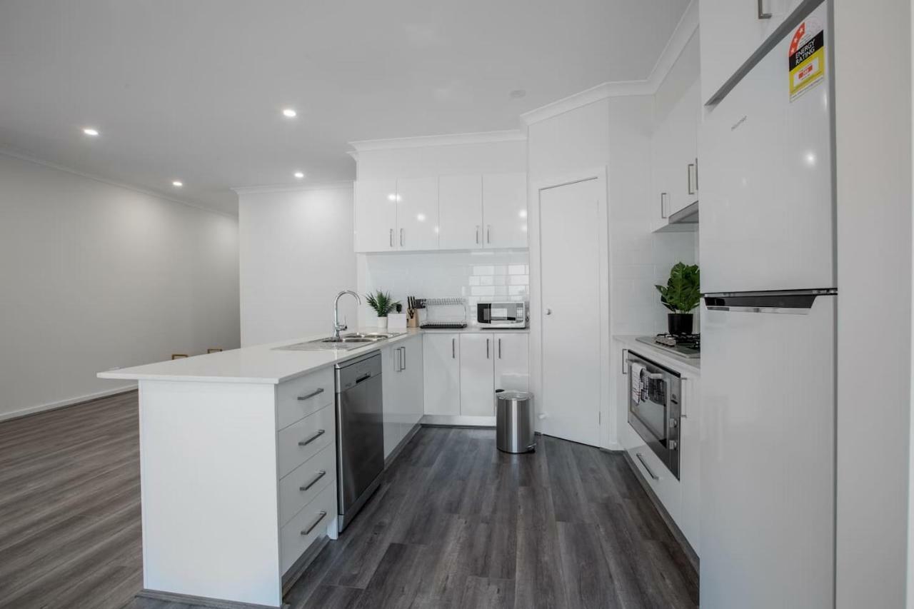 Holiday home Comfy And Warm In Point Cook
