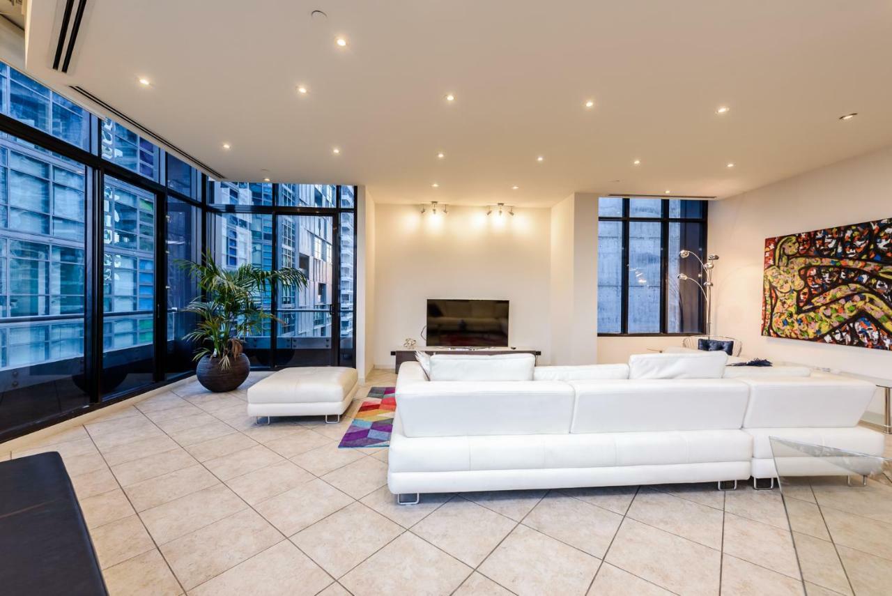 Exclusive - Gallery Penthouse Apartment *