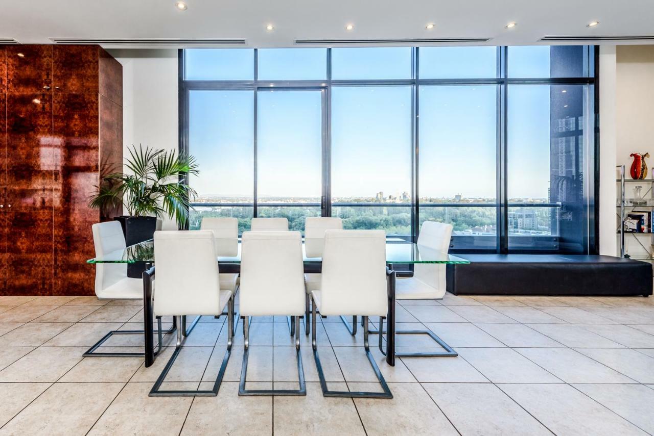 Exclusive - Gallery Penthouse Melbourne
