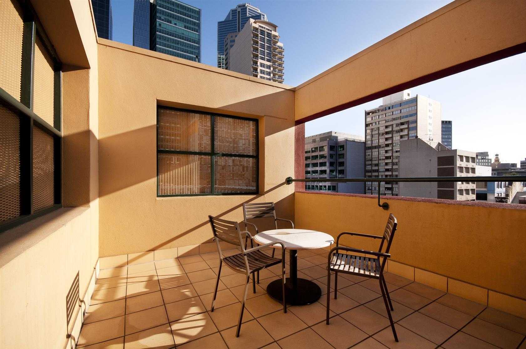 Hotel Lancemore Crossley St. Melbourne