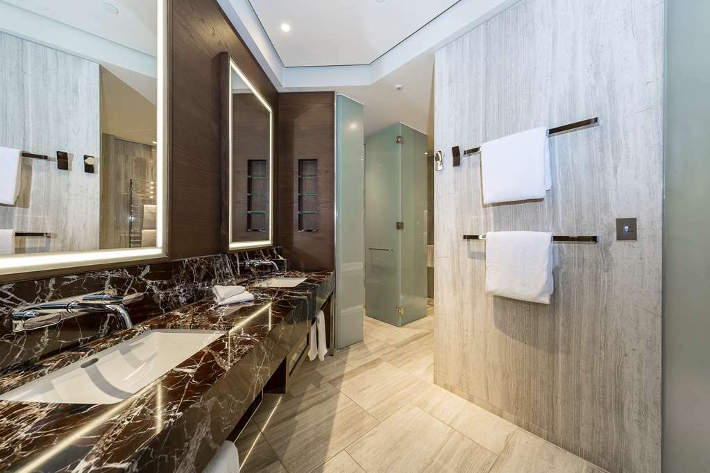 Racv Club Hotel