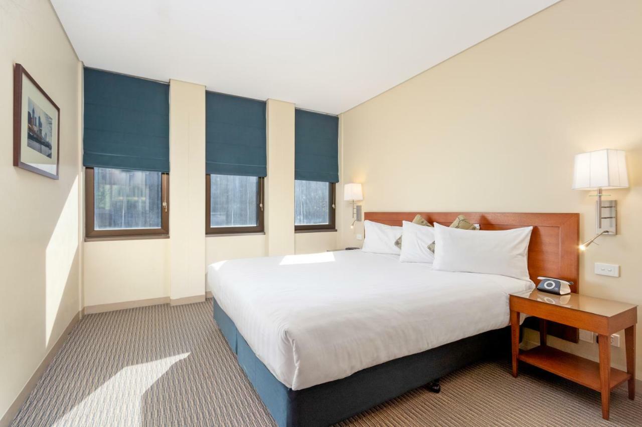 Batman's Hill On Collins Hotel 4*