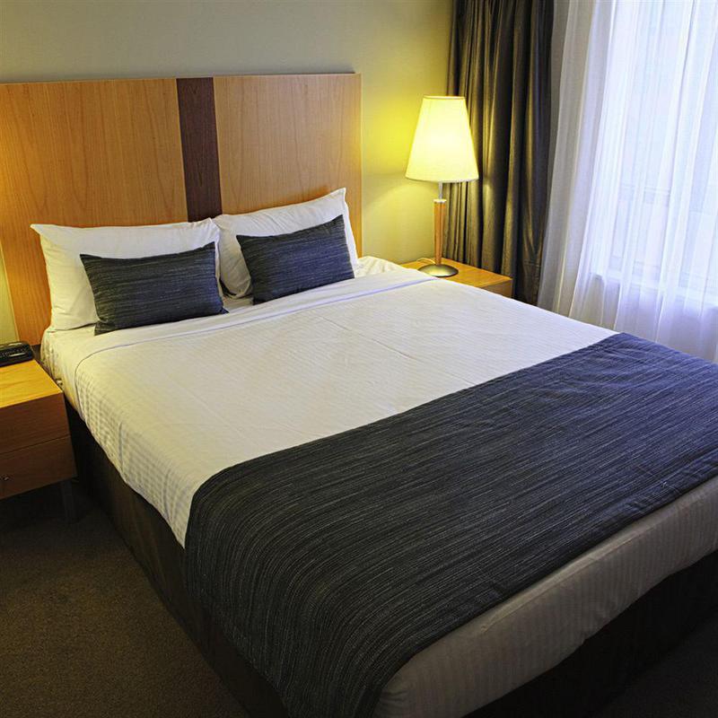 Mantra Southbank 4*