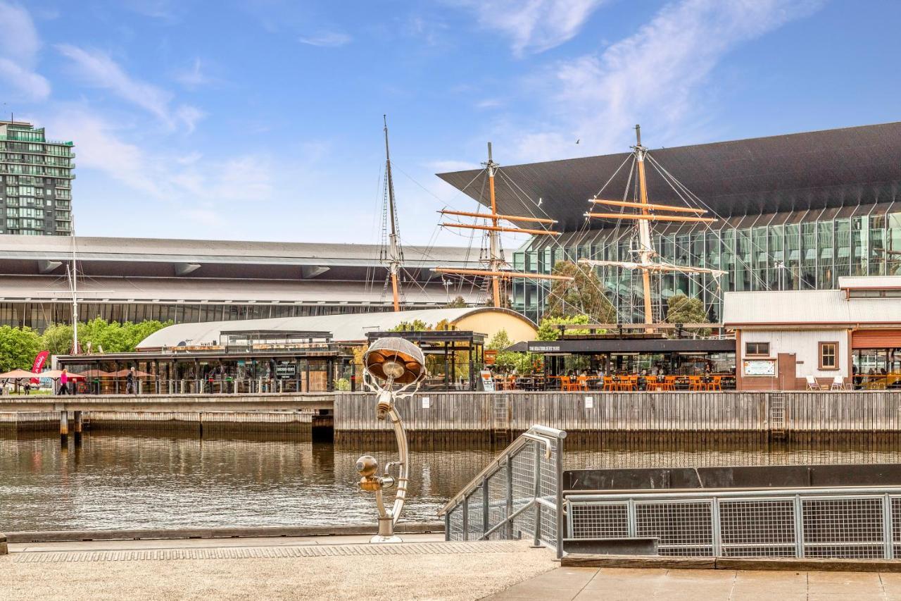 Waterfront 4*