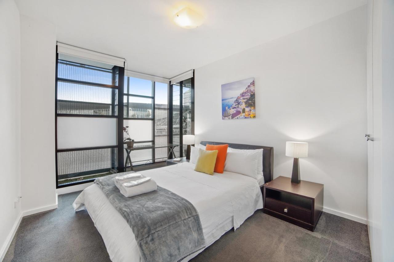 Waterfront 4*