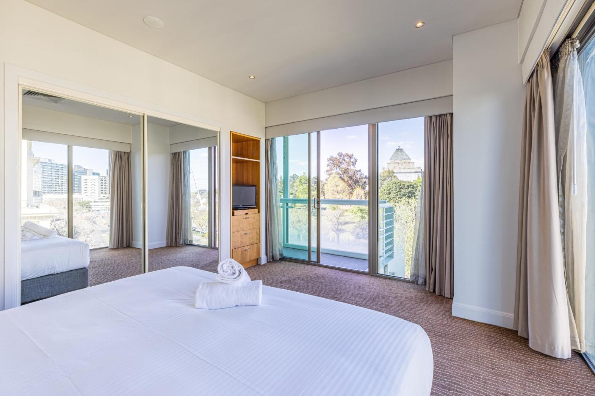 Seasons Botanic Gardens Aparthotel