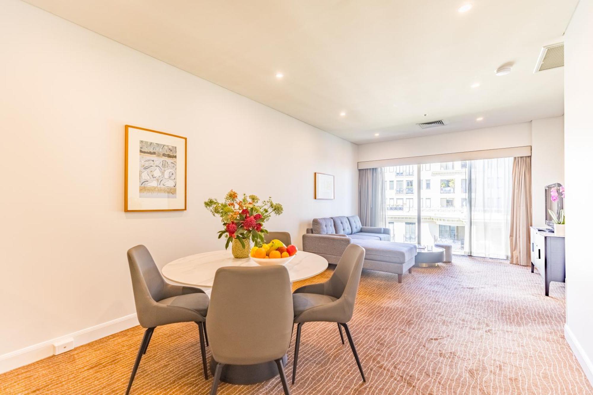 Seasons Botanic Gardens Aparthotel