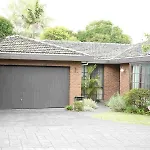Hawthorn Holiday House