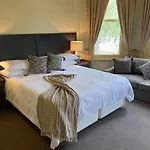 St. Elizabeth\'S Home