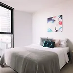 2Br Prime Location! Near Qv Market & In Free Tram Zone