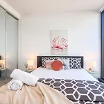 Kozyguru Docklands Modern Cozy 1 Bed Room Unit Melbourne Vdo628