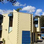 Pathfinder Motel