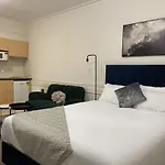 Beaumont Kew Apartments