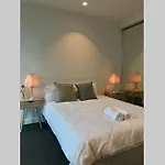 2Br On La Trobe - Iconic Views! Near Melb Central