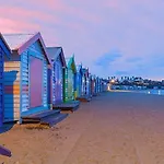 Brighton Villas By Readyset