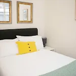 Gordon Place 51