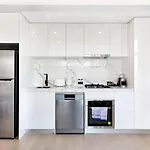 The Hamptons Apartments - St Kilda