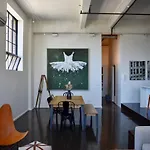 Stylish Warehouse Conversion In Heart Of Fitzroy