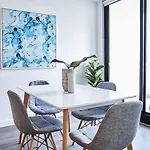 Mega Style Apartments St Kilda