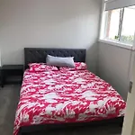 Relax And Unwind- Furnished 3 Bd Unit