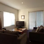 Apartments @ Kew Q45
