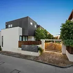 Staycentral - Northcote Townhouse With Study