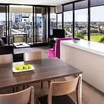 Mercure Melbourne St Kilda Road