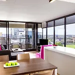 Mercure Melbourne St Kilda Road