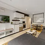 Leroy Apartments
