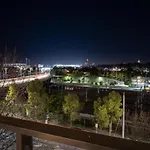 Mega Style Apartments Flinders St