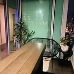 La Sky Boutique Apartment - Pool, Spa & Sauna