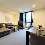 Central Cbd One Bedroom Modern Apt Near Chinatown