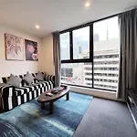 Dreamstayz Bourke St Cbd With Apple Tv Netflix & Free Wifi