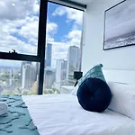 Beautiful Skyview Cbd Highrise 3Beds With Carpark Available