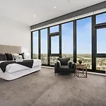 Melbourne City Apartments Panoramic Skyview Penthouse