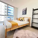 Luxe Central City Qv Apartment With Indoor Pool & Gym