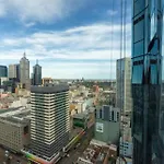 Luxurious Apartment In The Heart Of Melbourne