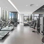 Lighthouse 3 Bedroom Apartment In The Heart Of The Cbd