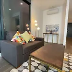 Lovely 1-Bedroom Holiday Apt In Cbd#1001