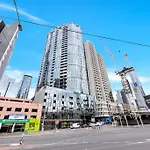 Convenient Location 1 Bedroom Apt In Cbd#2913