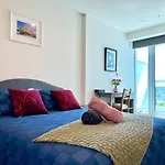 Sweet Home Apartment North Melbourne