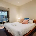 Lovely Apartment In Wonderful Windsor