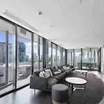 Stylish, Peaceful & Full Of Light Apartment