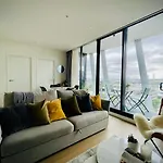 Stylish, Peaceful & Full Of Light Apartment