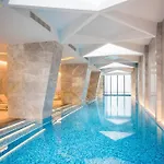 Contemporary Abode With Ultra Convenience