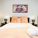Luxe Haven - 42Nd Floor Panoramic City Views