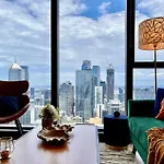 Top Location Apt With Strategyview Near Everything