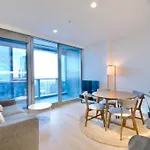 Rest Collection Sky High Apartment As West Side Place
