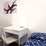 *Promo!* 2-Min To Train Station!